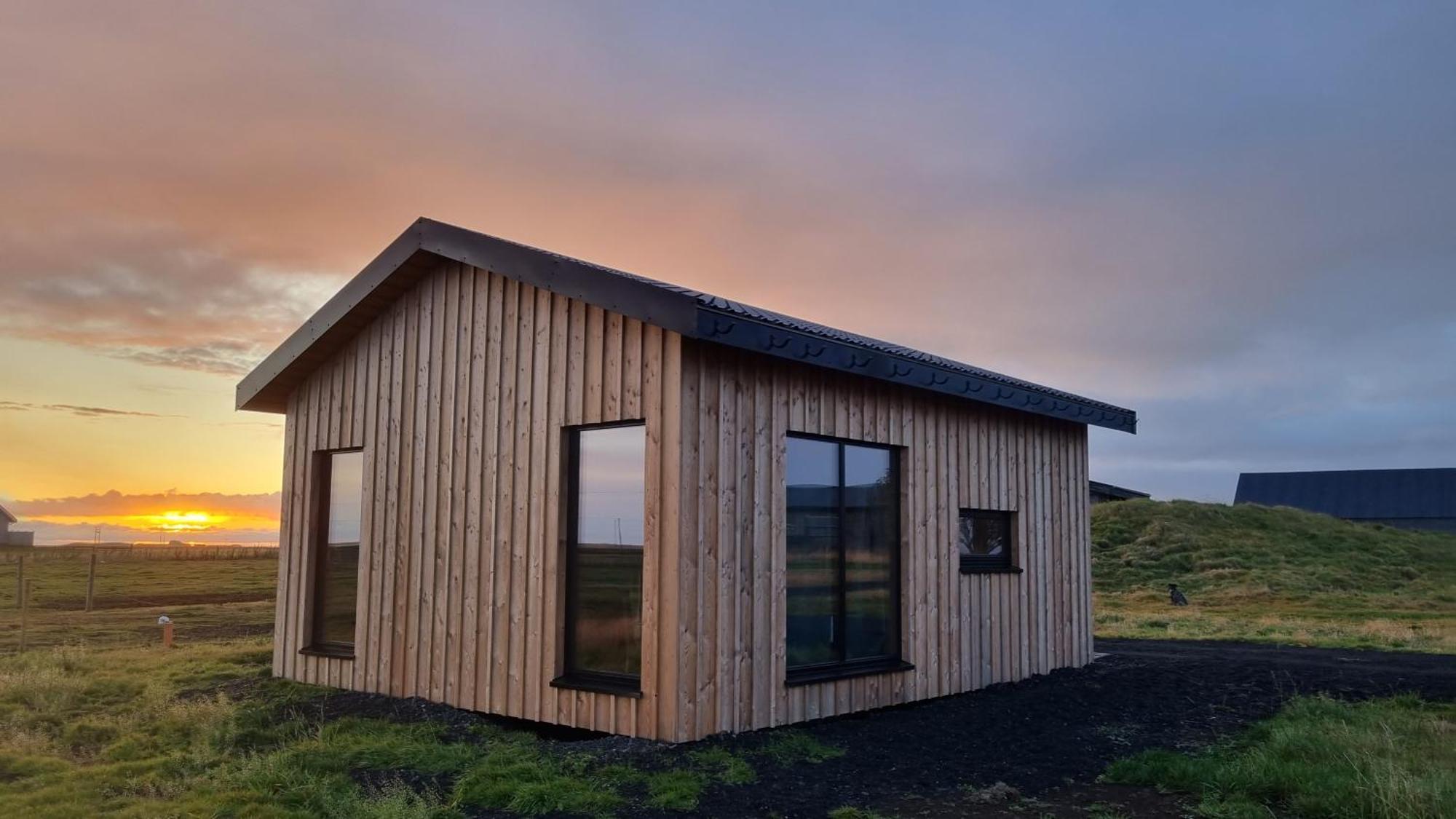 Ferienwohnung Sleeping With The Horses Hvolsvöllur Exterior foto